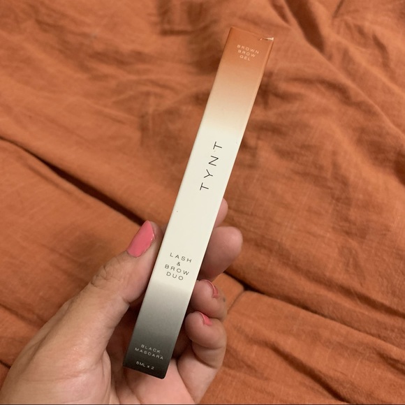 New TYNT Lash and eyebrow duo in Black and brown - Picture 3 of 7